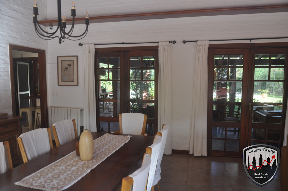 Casa ID.7359 - EXCELENTE PROPIEDAD...!!!