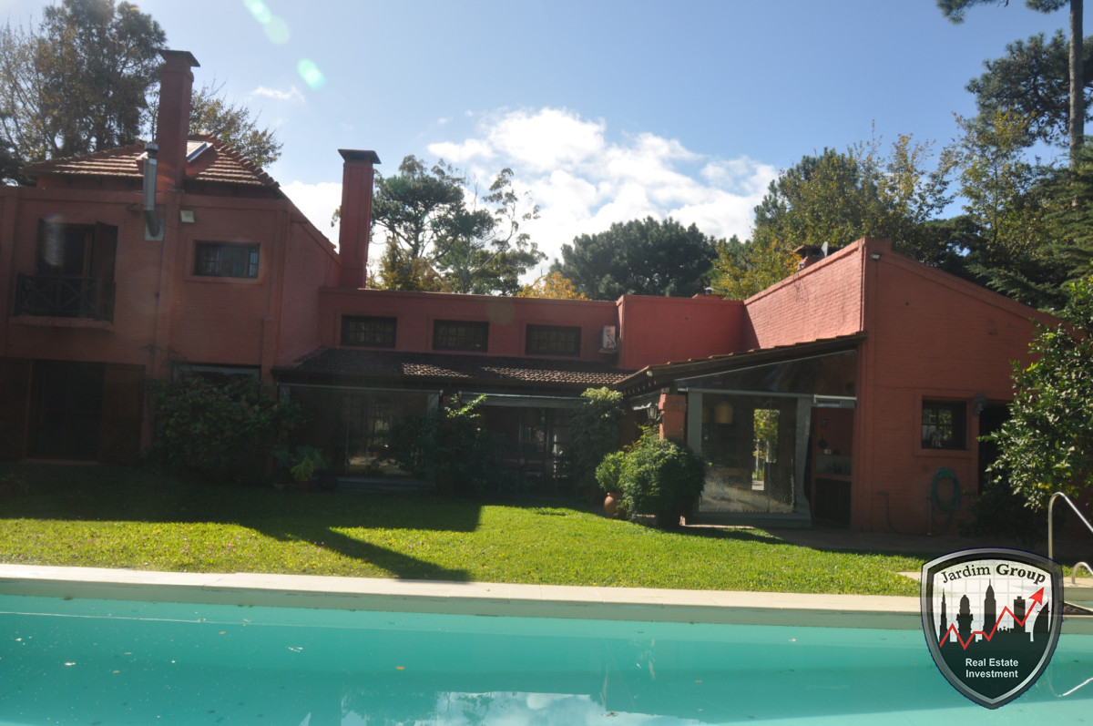 Casa ID.7359 - EXCELENTE PROPIEDAD...!!!