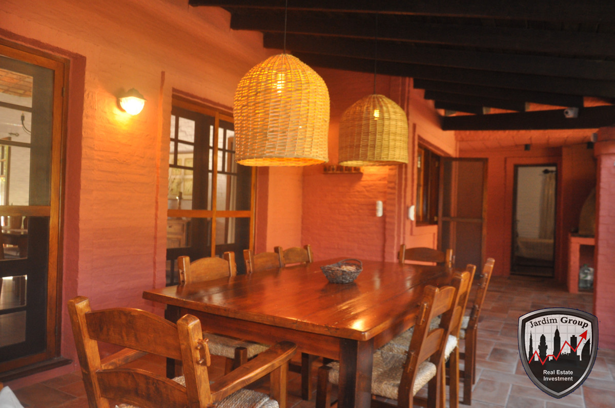 Casa ID.7359 - EXCELENTE PROPIEDAD...!!!