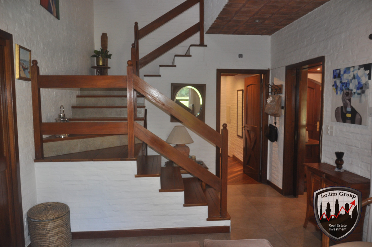 Casa ID.7359 - EXCELENTE PROPIEDAD...!!!