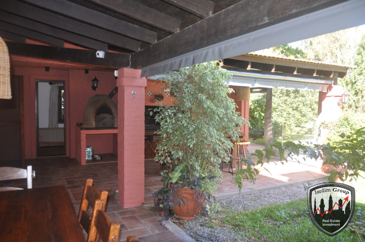 Casa ID.7359 - EXCELENTE PROPIEDAD...!!!
