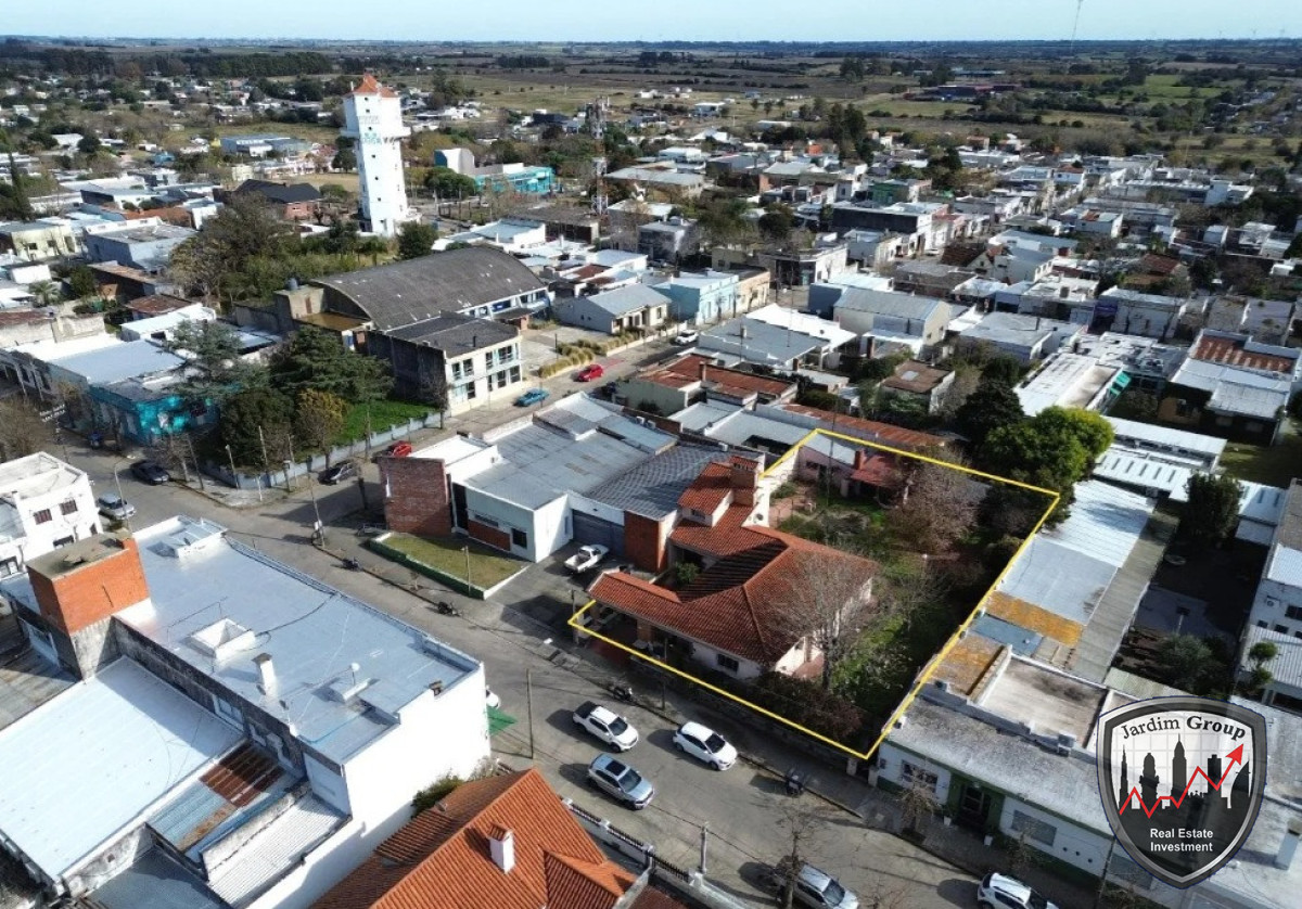 Casa ID.6601 - ESPECTACULAR RESIDENCIA DE CATEGORIA...!!! LA JOYA DE NUEVA HELVECIA...!!!