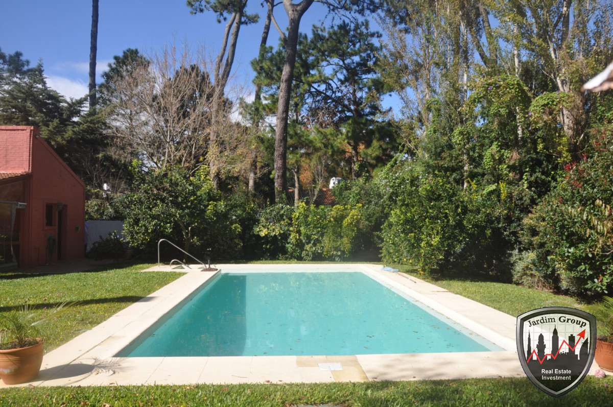 Casa ID.7359 - EXCELENTE PROPIEDAD...!!!