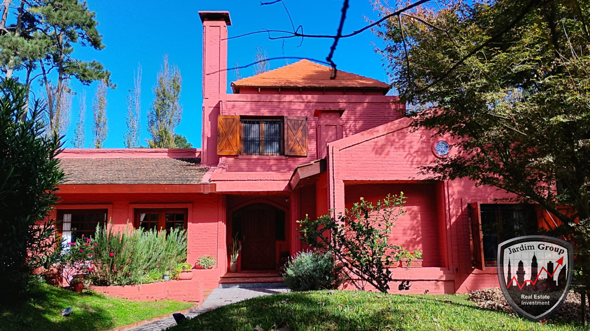 Casa ID.7359 - EXCELENTE PROPIEDAD...!!!