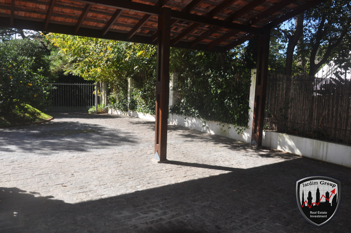 Casa ID.7359 - EXCELENTE PROPIEDAD...!!!