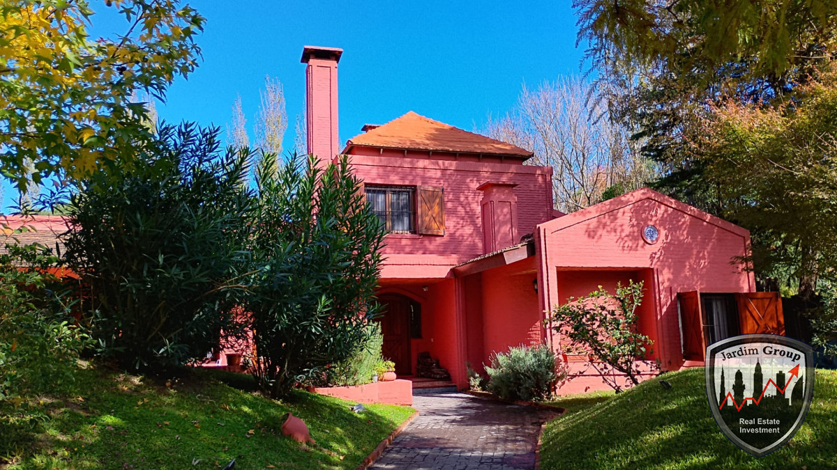 Casa ID.7359 - EXCELENTE PROPIEDAD...!!!