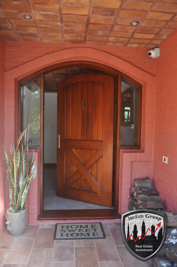 Casa ID.7359 - EXCELENTE PROPIEDAD...!!!
