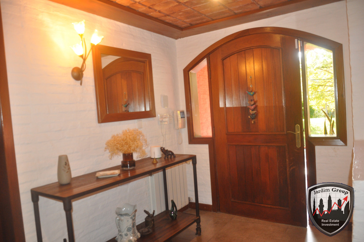 Casa ID.7359 - EXCELENTE PROPIEDAD...!!!