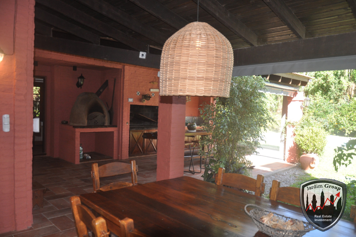 Casa ID.7359 - EXCELENTE PROPIEDAD...!!!