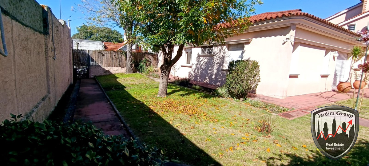 Casa ID.6601 - ESPECTACULAR RESIDENCIA DE CATEGORIA...!!! LA JOYA DE NUEVA HELVECIA...!!!