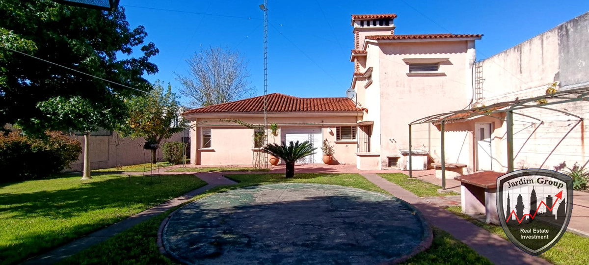 Casa ID.6601 - ESPECTACULAR RESIDENCIA DE CATEGORIA...!!! LA JOYA DE NUEVA HELVECIA...!!!