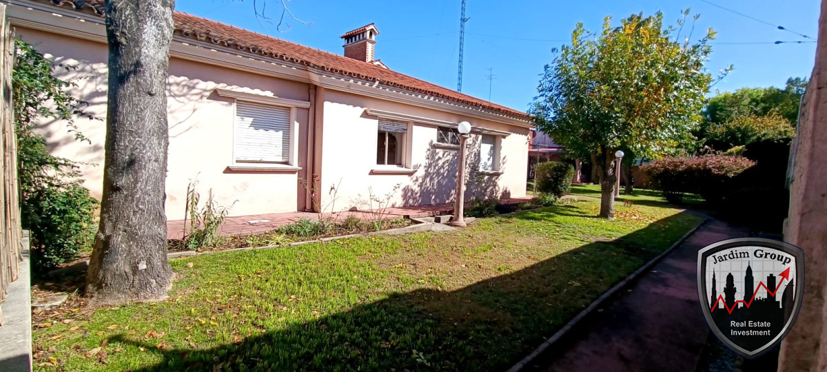 Casa ID.6601 - ESPECTACULAR RESIDENCIA DE CATEGORIA...!!! LA JOYA DE NUEVA HELVECIA...!!!