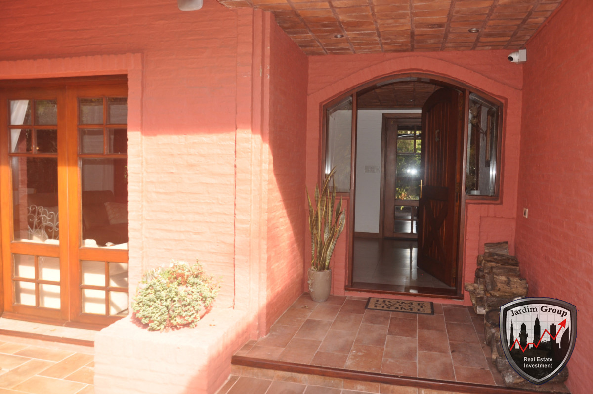 Casa ID.7359 - EXCELENTE PROPIEDAD...!!!