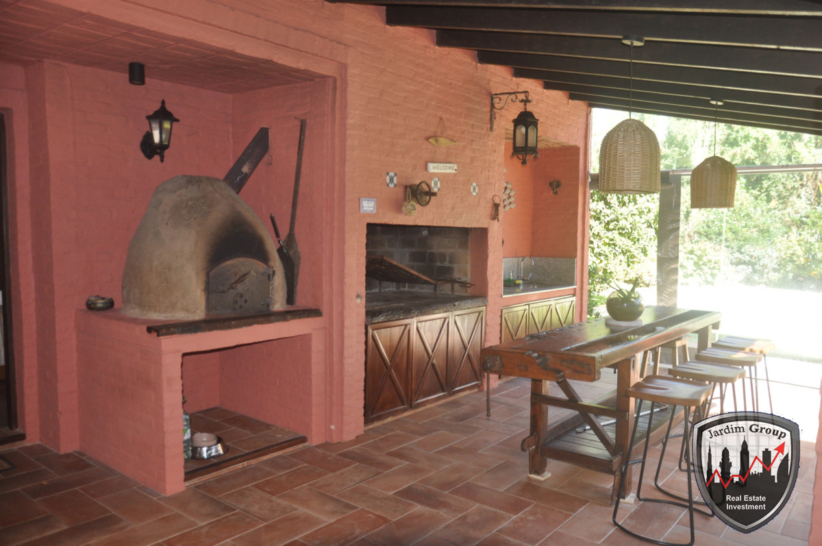 Casa ID.7359 - EXCELENTE PROPIEDAD...!!!
