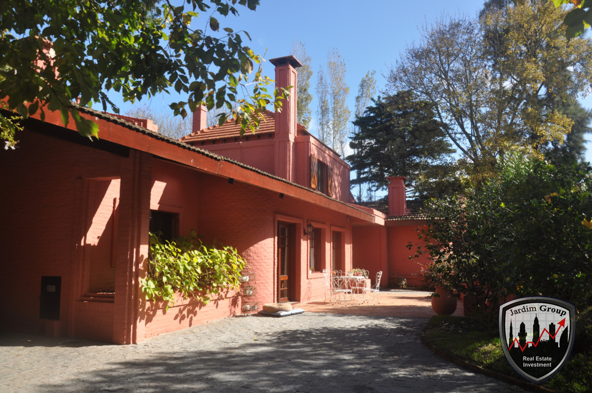 Casa ID.7359 - EXCELENTE PROPIEDAD...!!!