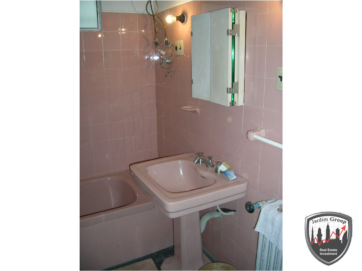 Casa ID.6296 - PUNTA GORDA, MONTEVIDEO. URUGUAY. CON VISTA AL MAR