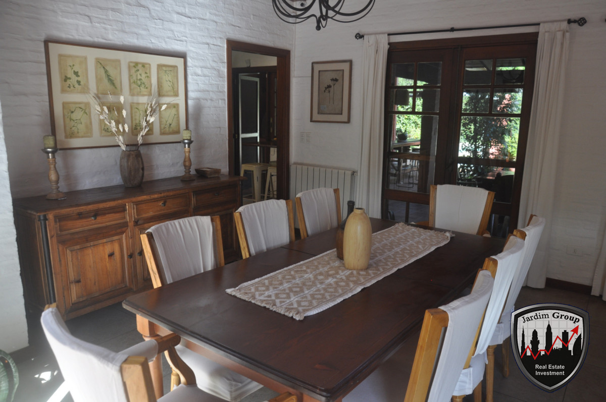 Casa ID.7359 - EXCELENTE PROPIEDAD...!!!