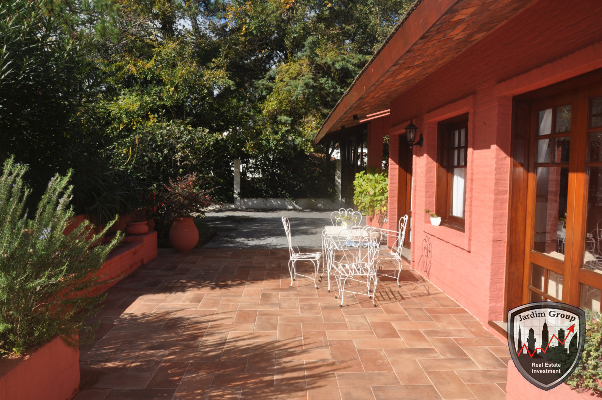 Casa ID.7359 - EXCELENTE PROPIEDAD...!!!