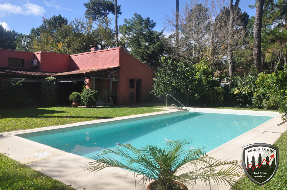 Casa ID.7359 - EXCELENTE PROPIEDAD...!!!