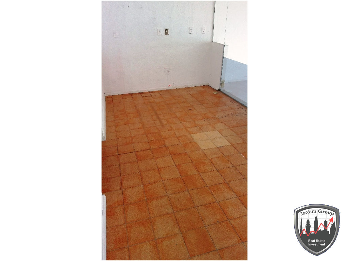 Local Comercial ID.6921 - Local en Punta del Este, Península