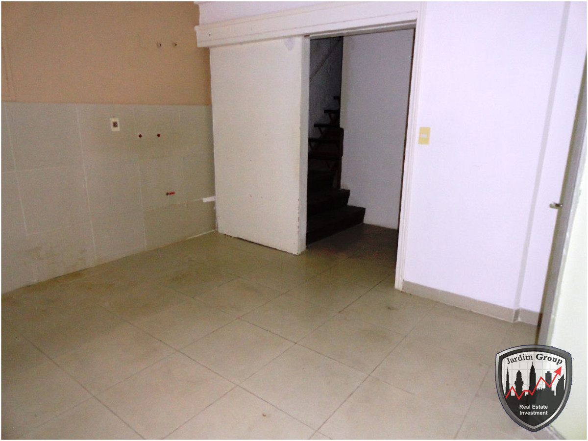 Local Comercial ID.6928 - Local en Punta del Este, Península