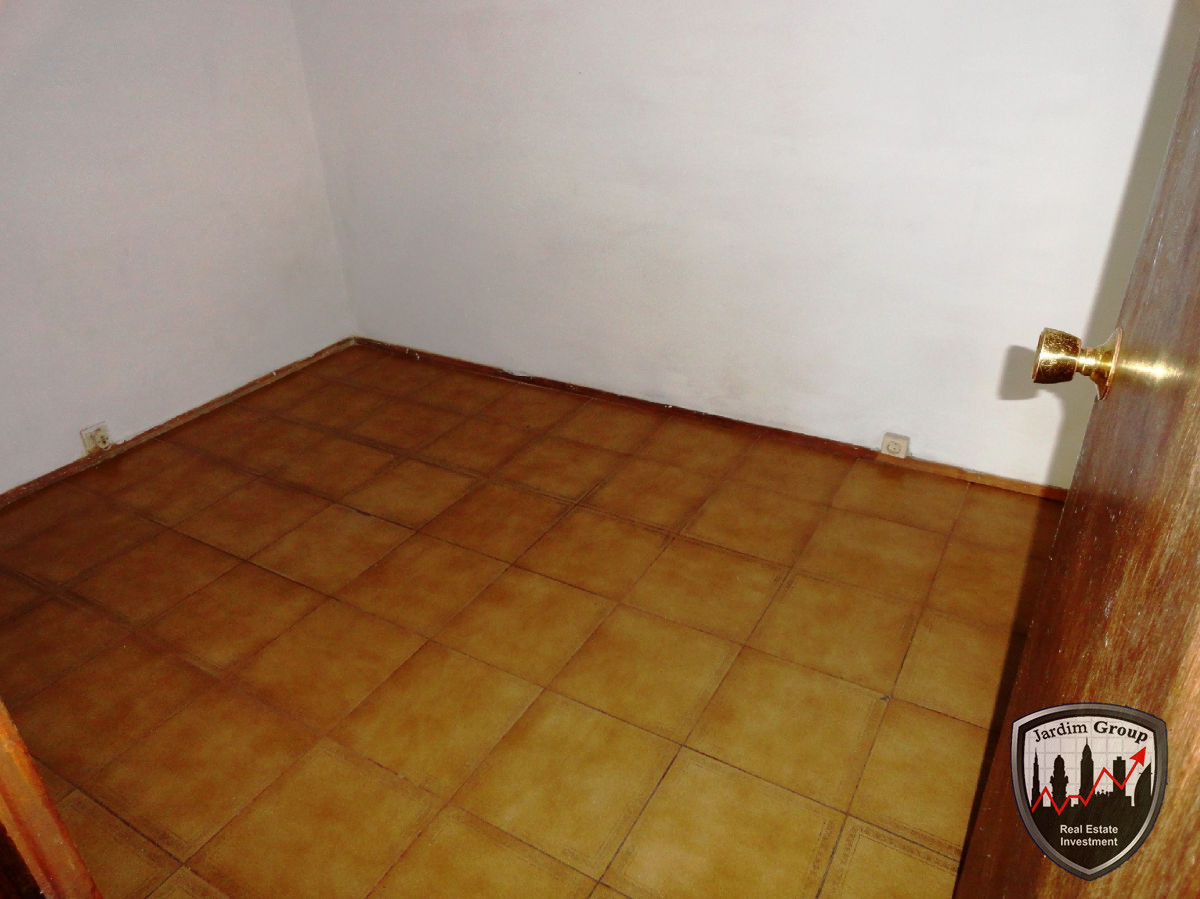 Local Comercial ID.6924 - Local en Punta del Este, Península