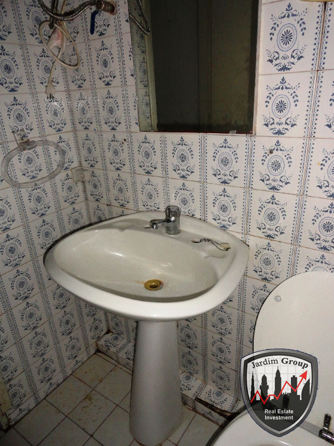 Local Comercial ID.6924 - Local en Punta del Este, Península