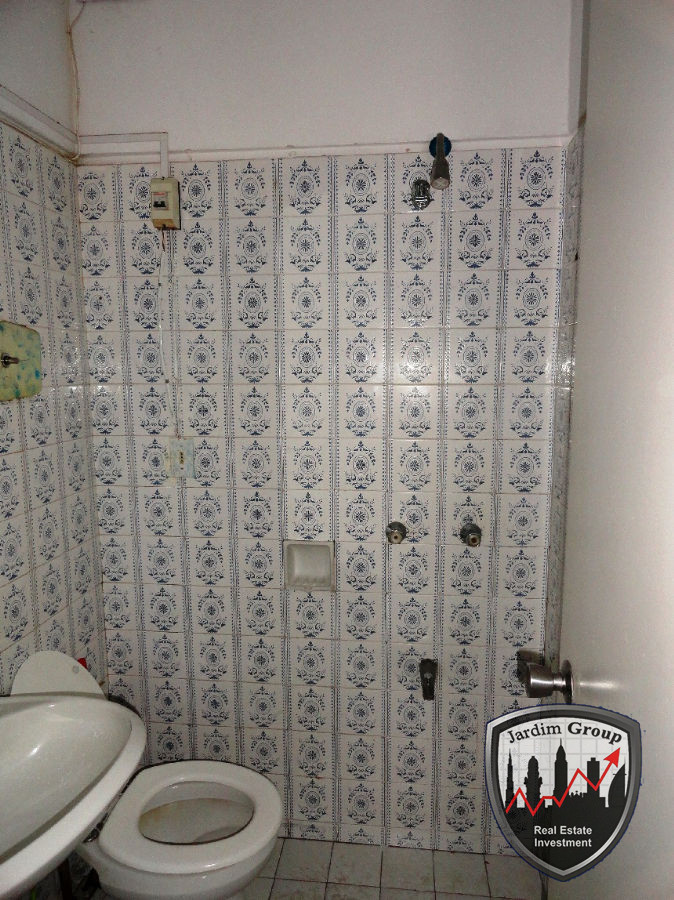 Local Comercial ID.6924 - Local en Punta del Este, Península