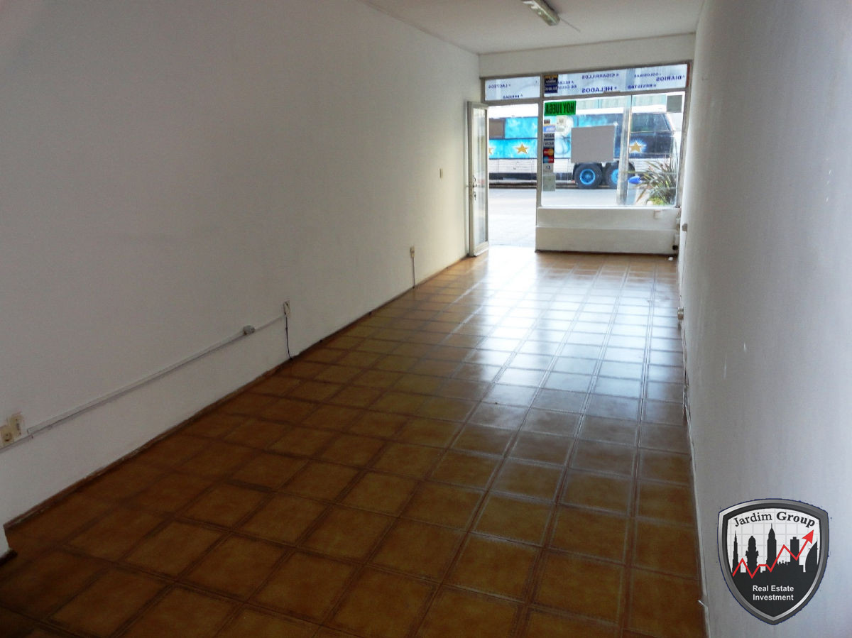Local Comercial ID.6924 - Local en Punta del Este, Península