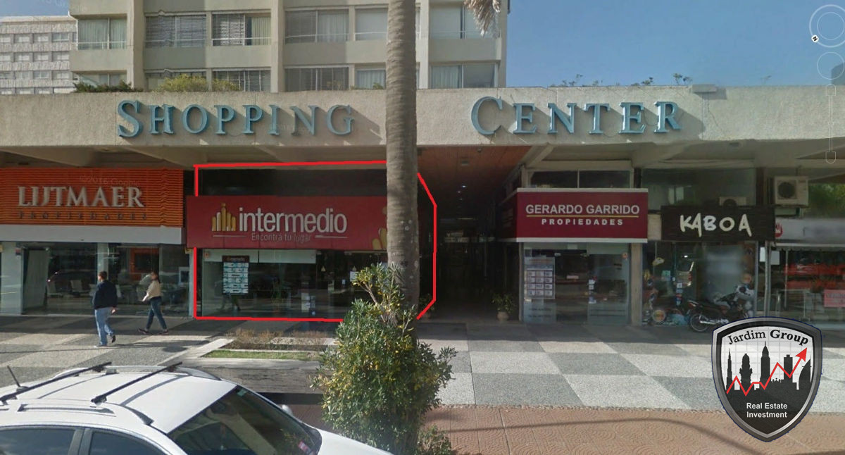 Local Comercial ID.6954 - Local en Punta del Este, Península