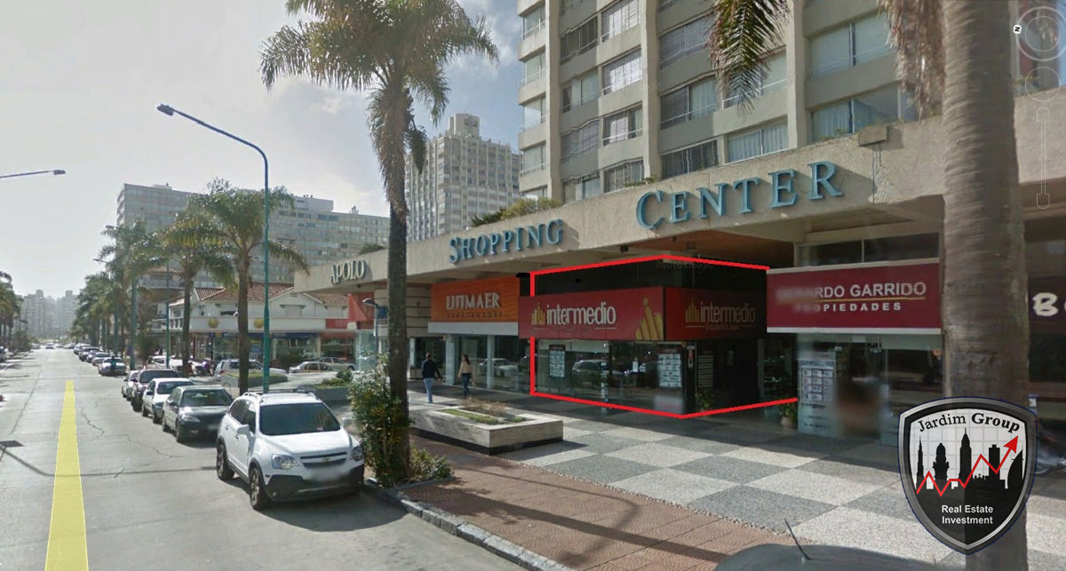 Local Comercial ID.6954 - Local en Punta del Este, Península