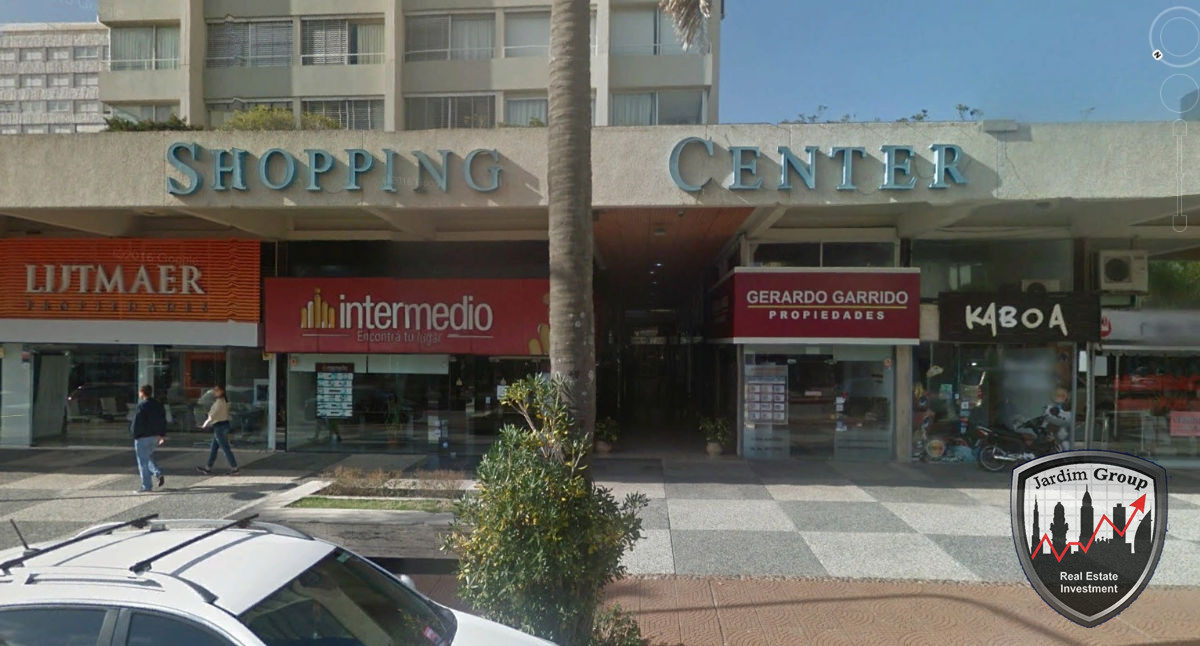 Local Comercial ID.6954 - Local en Punta del Este, Península