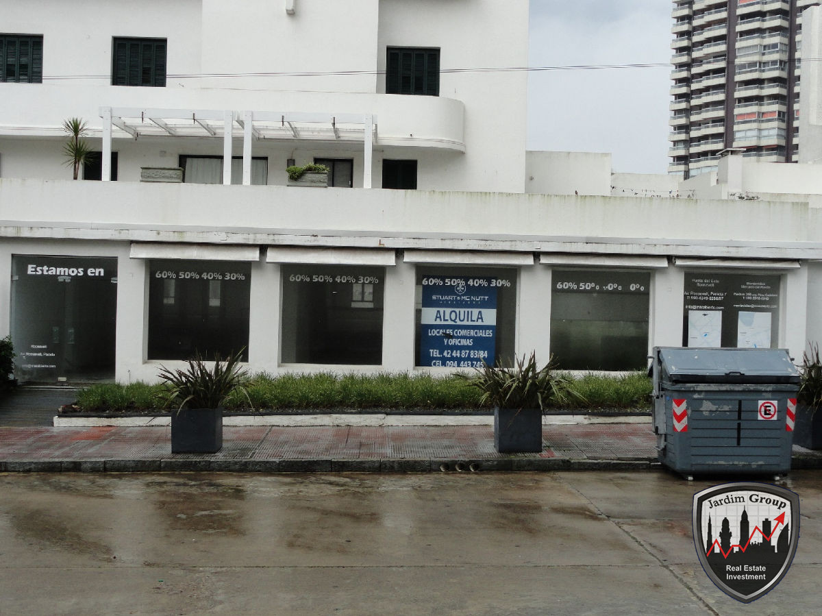 Local Comercial ID.6964 - Local en Punta del Este, Península