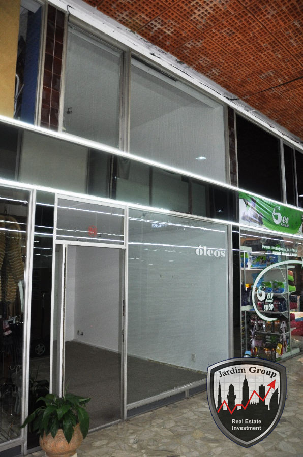 Local Comercial ID.6973 - Local en Punta del Este, Península