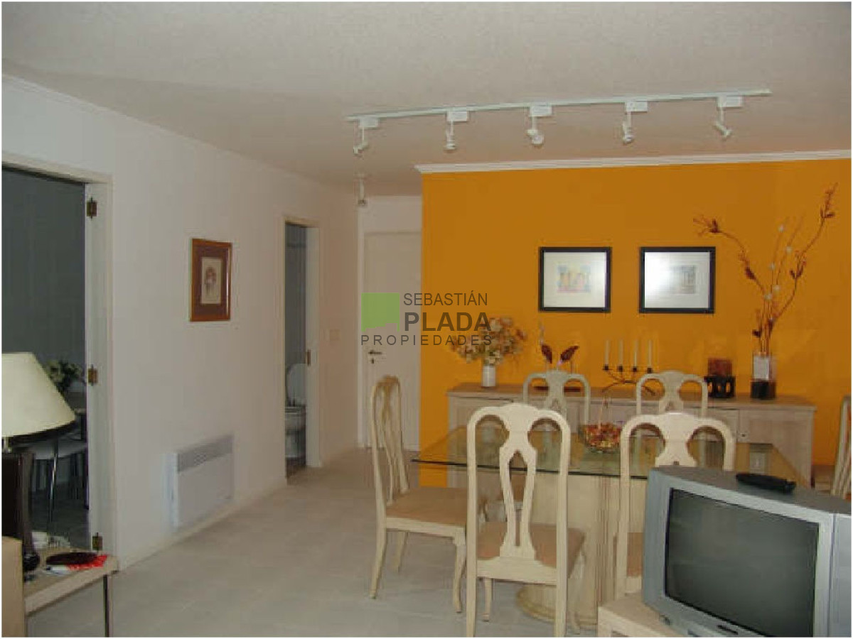 Apartamento ID.223 - Apartamento en Alquiler, Mansa, Punta del Este, 2 Dormitorios.