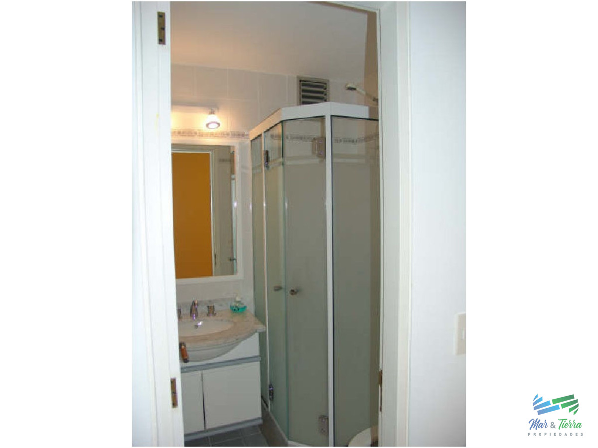 Apartamento ID.2719 - Apartamento en Alquiler, Mansa, Punta del Este, 2 Dormitorios.