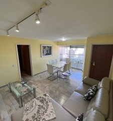 Apartamento en Venta, Peninsula, Punta del Este, 2 Dormitorios. - Ref : EQP1567