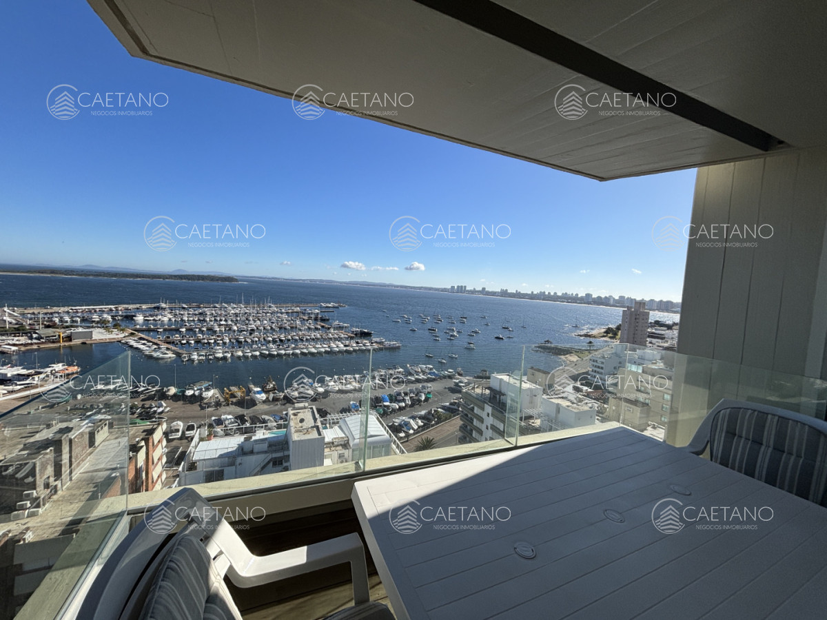 Apartamento en Venta, Peninsula, Punta del Este, 3 Dormitorios. - DMC14855A