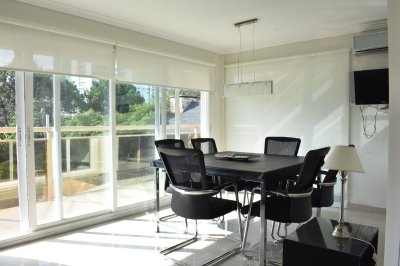Apartamento en Brava, 2 dormitorios *
