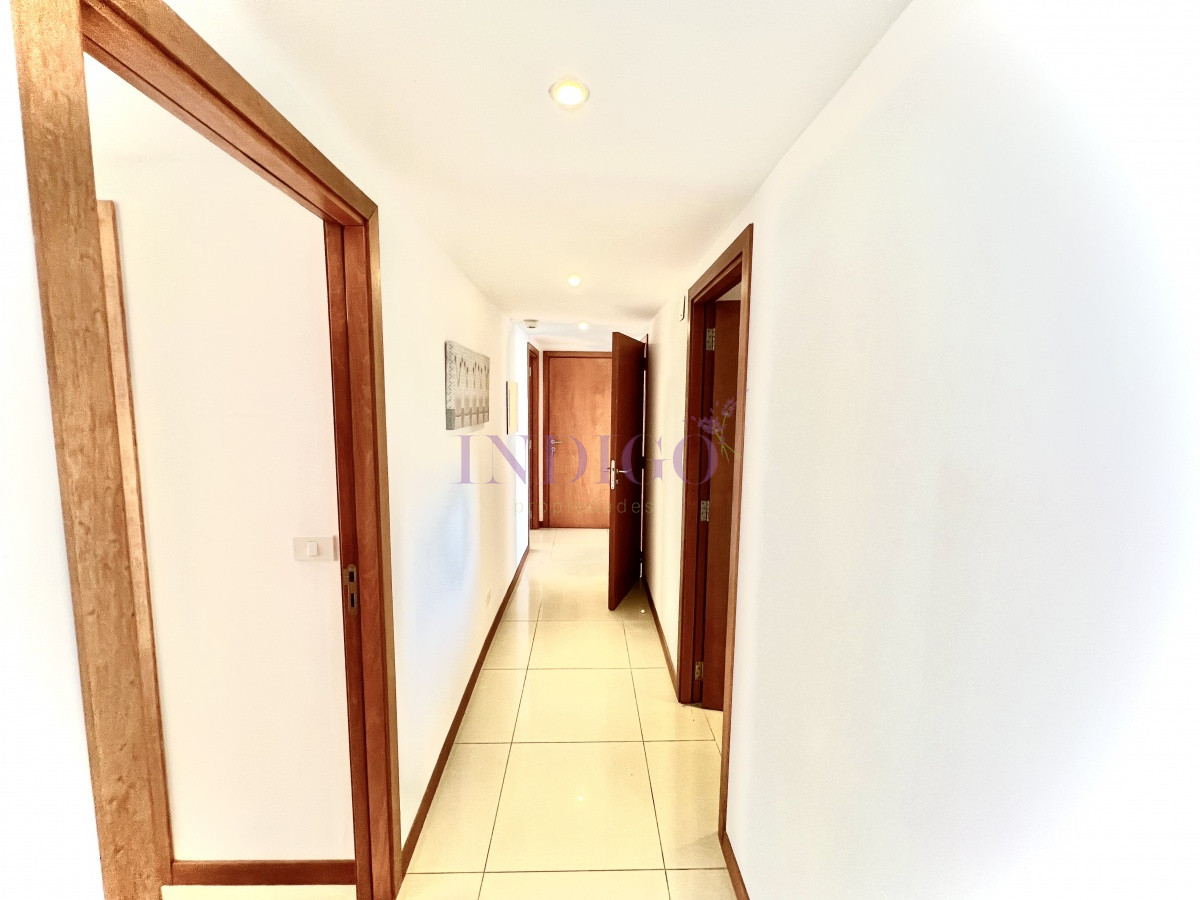 Apartamento Ref.1012 - Apartamento en Venta y Alquiler, Brava, Punta del Este, 3 Dormitorios.