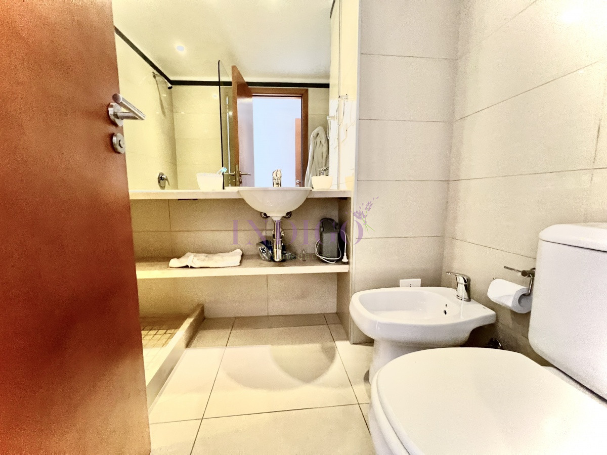 Apartamento Ref.1012 - Apartamento en Venta y Alquiler, Brava, Punta del Este, 3 Dormitorios.