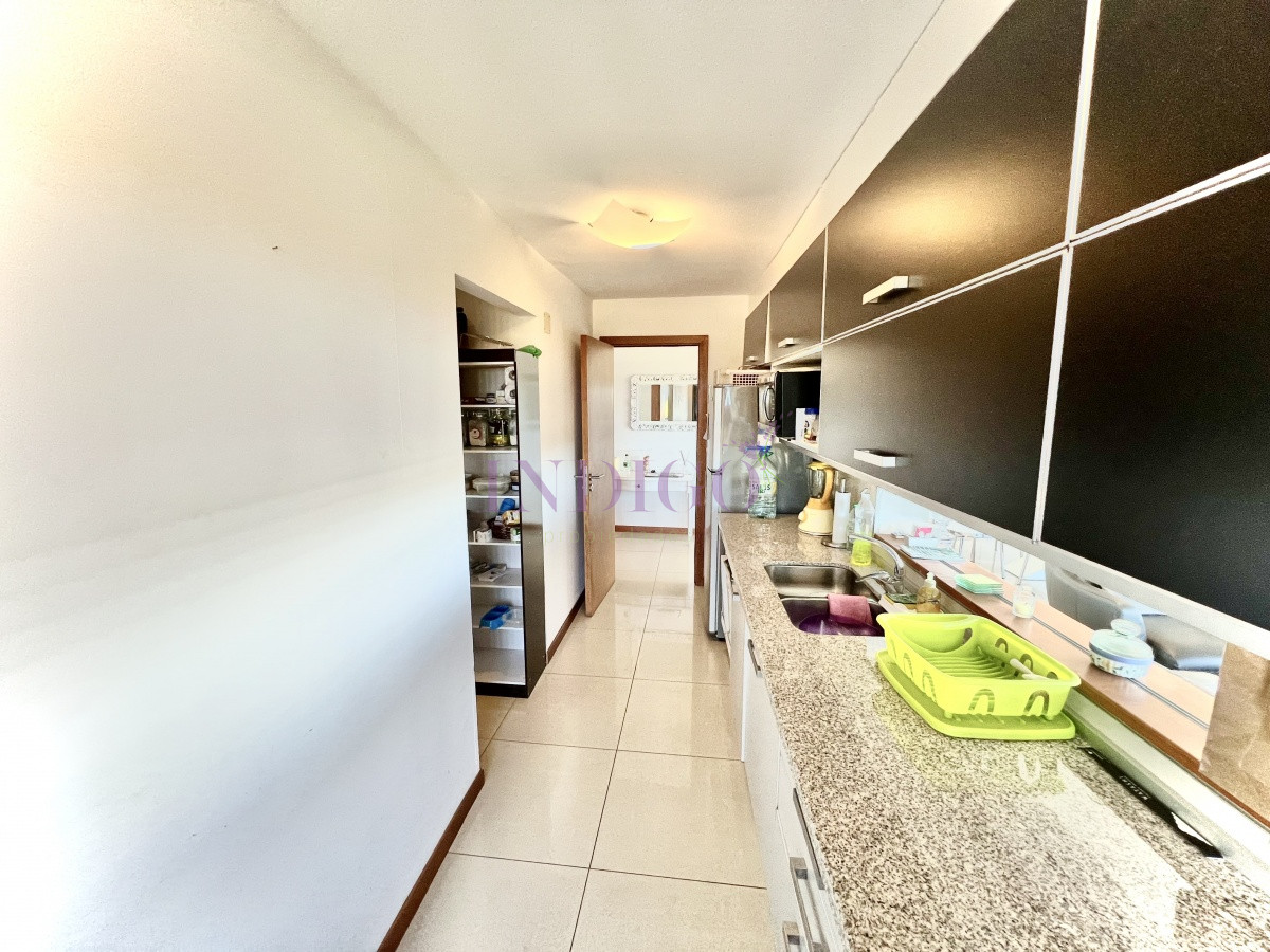 Apartamento Ref.1012 - Apartamento en Venta y Alquiler, Brava, Punta del Este, 3 Dormitorios.