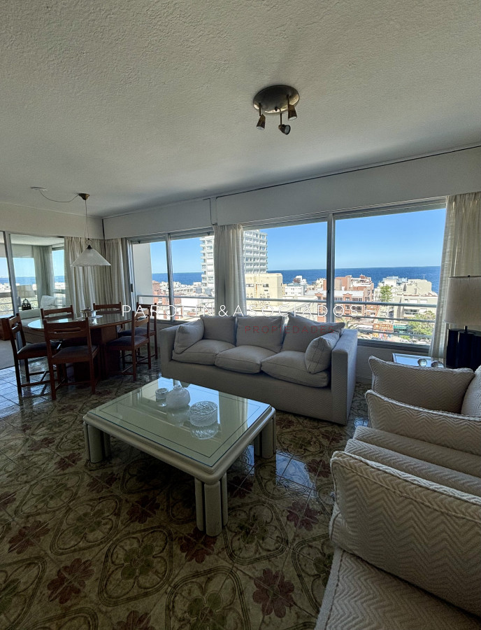 Apartamento en Venta y Alquiler, Peninsula, Punta del Este, 2 Dormitorios. - JPA11573A