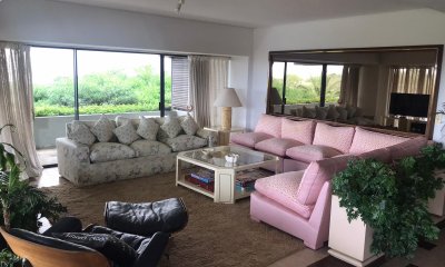 VENTA DE AMPLIO APARTAMENTO