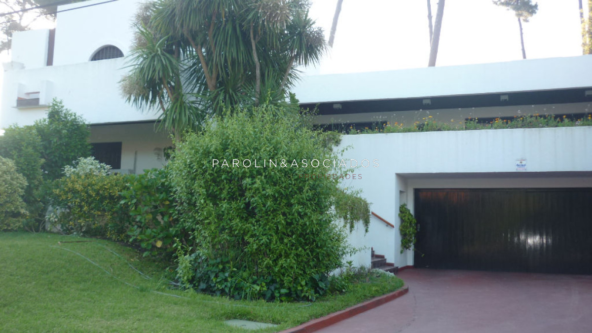 Lugano - GoPunta - Portal Inmobiliario de Punta del Este - Maldonado