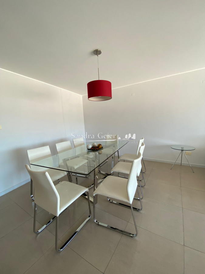 Apartamento ID.1758 - Apartamento en Venta, Mansa, Punta del Este.