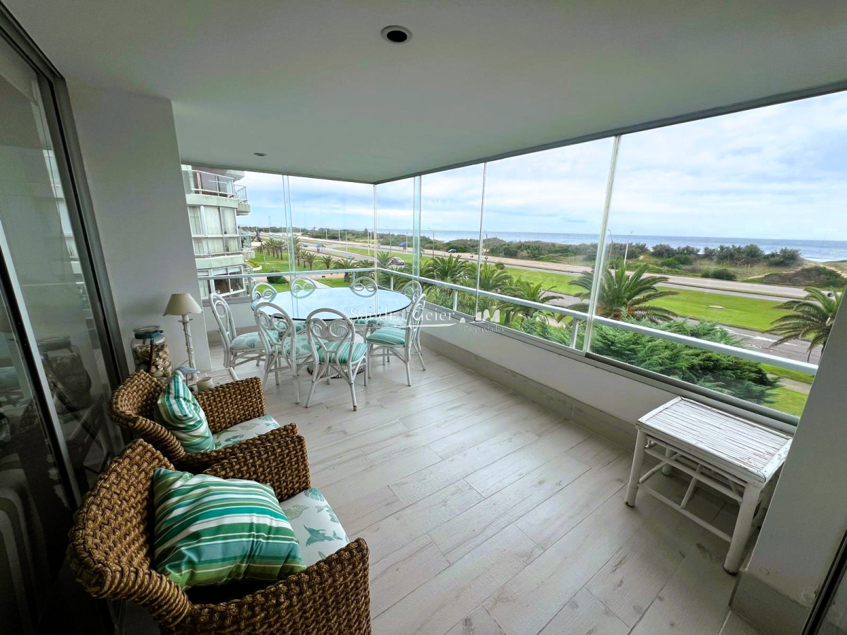 Apartamento ID.2003 - Apartamento en Venta y Alquiler, Brava, Punta del Este, 3 Dormitorios.