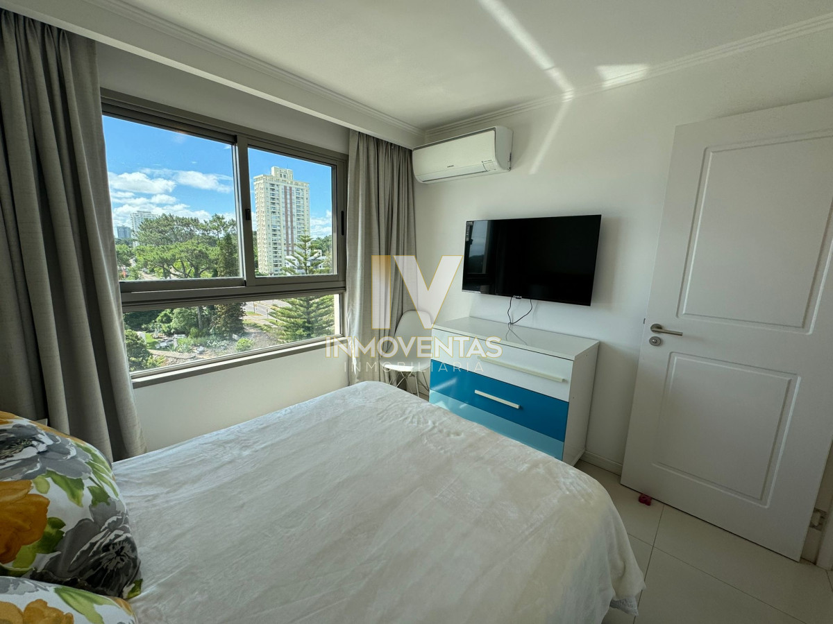 Apartamento ID.4285 - Alquiler Anual Apto. 1 Dorm. En Península Punta del Este 