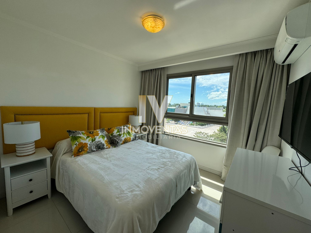 Apartamento ID.4285 - Alquiler Anual Apto. 1 Dorm. En Península Punta del Este 