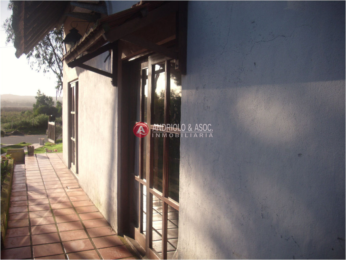 Casa ID.7070 - Casa en Venta, Pinares, Punta del Este, 3 Dormitorios.